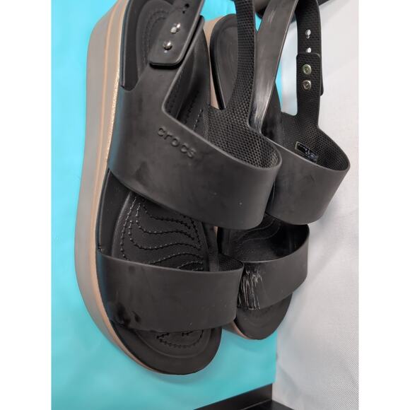 Women's Crocs Black LiteRide Brooklyn Low Wedge Platform Sandals Size 9 Black W - Picture 2 of 10